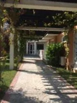 شقة فندقية Aria Complex