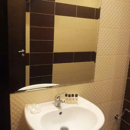 Aria Complex شقة فندقية